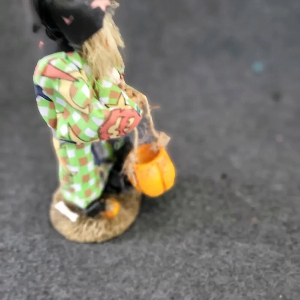 Vintage WITCH Black CAT Bat BONES Skull NUDE Breast HALLOWEEN Figurine SCULPTURE